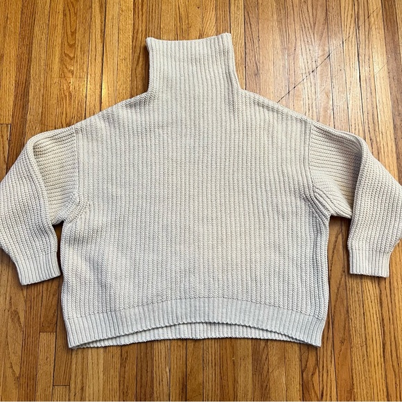 Free People Sweaters - Free People Sz Small Sweater Chunky Knit Cropped Boho Cream